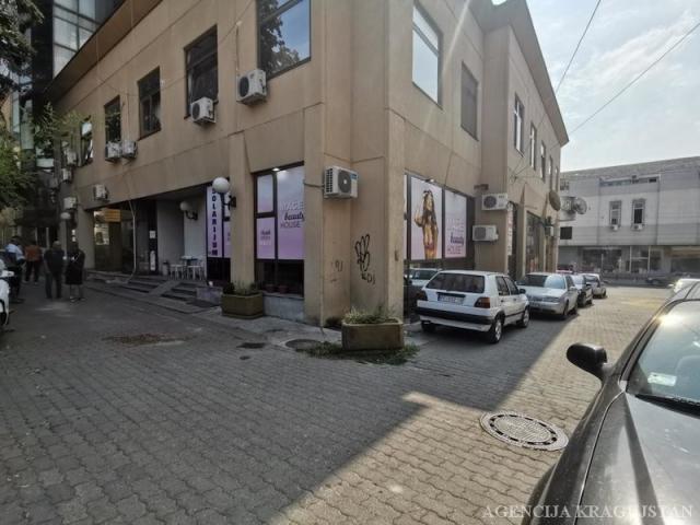 Prodaja, Lokal, 35. 00m2 , Centar