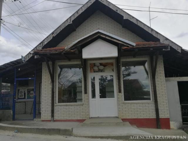 Izdavanje, Lokal, 85. 00m2 , Bresnica