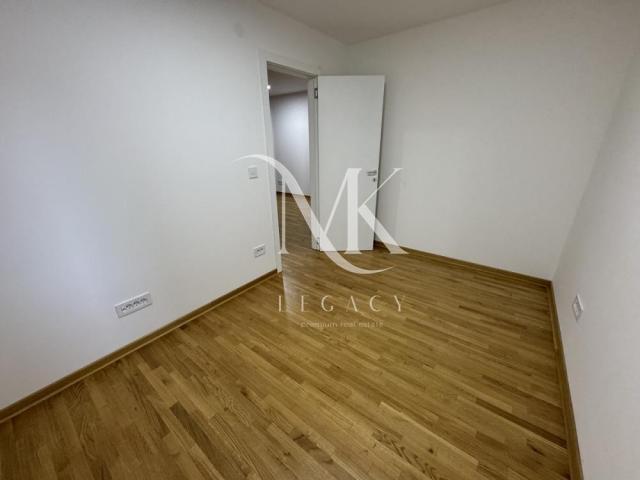 Polunamešten, lux, mereno 70 m2 ID#1101