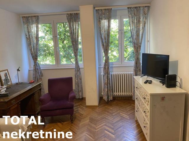 2. 5 Dvoiposoban stan NOVI SAD, 149350€