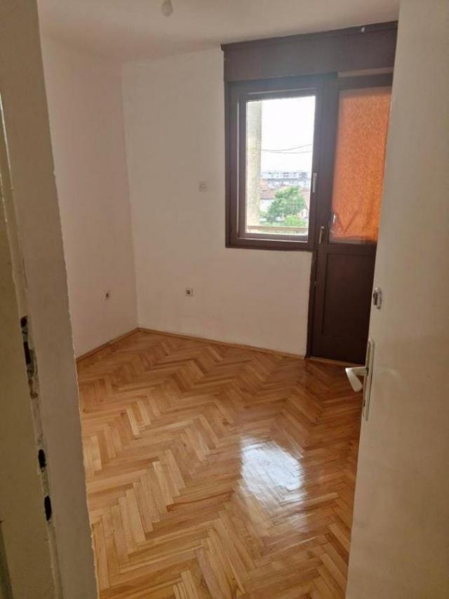 Two-bedroom Apartment for Sale in Podgorica, 58 m2