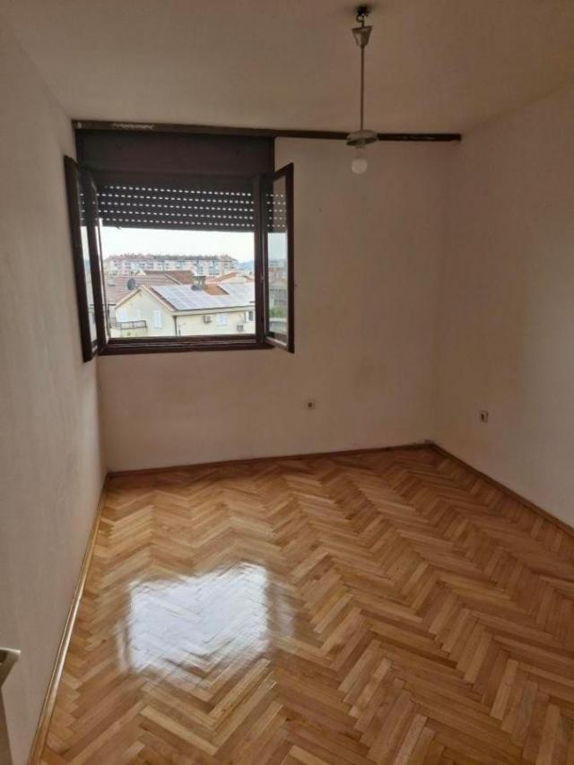 Two-bedroom Apartment for Sale in Podgorica, 58 m2