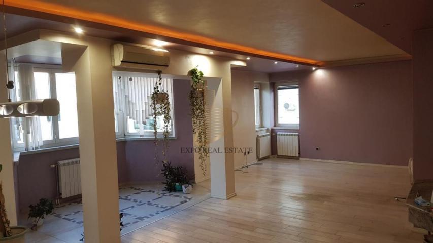 Prodaja 5, 0 duplex od 174m2 Sajmište