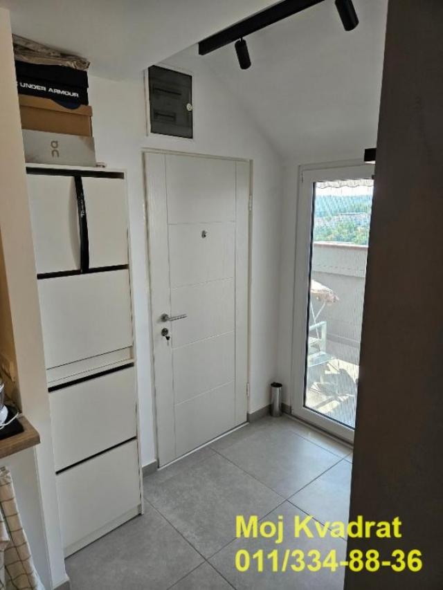 Savski venac, Dedinje - Mihaila Avramovića, 69m2