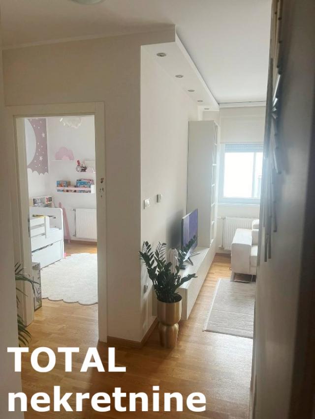 3 Trosoban stan NOVI SAD, 182300€