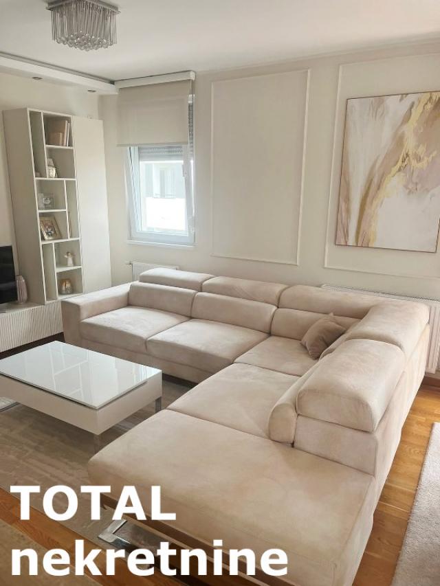 3 Trosoban stan NOVI SAD, 182300€