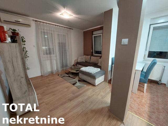 0. 5 Garsonjera NOVI SAD, 83430€