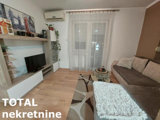 0. 5 Garsonjera NOVI SAD, 83430€