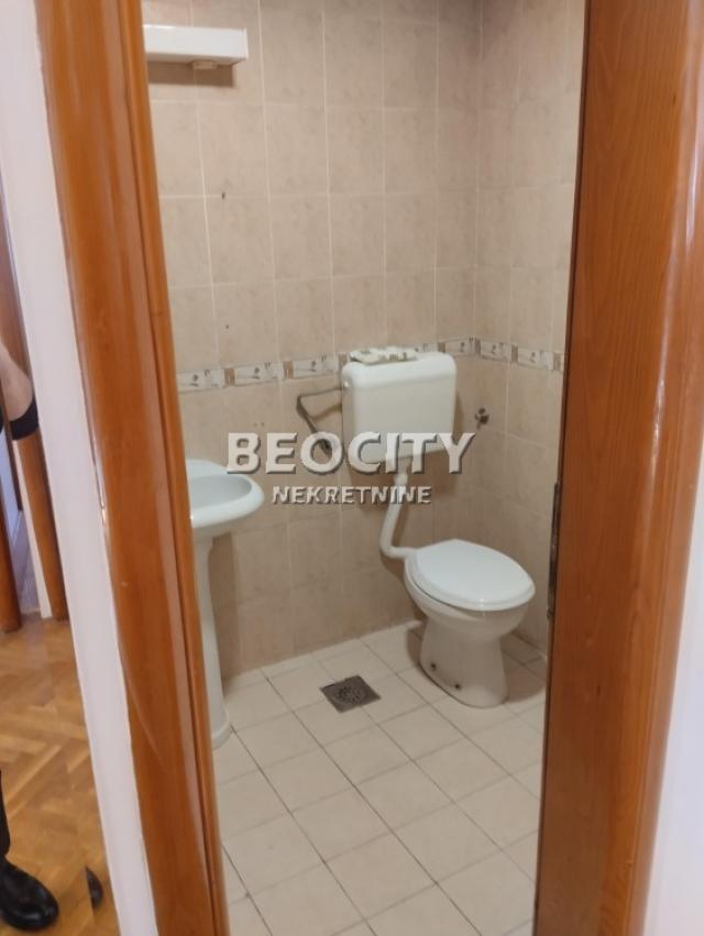 Novi Sad, Centar, Futoška, 2. 0, 57m2, 153900EUR