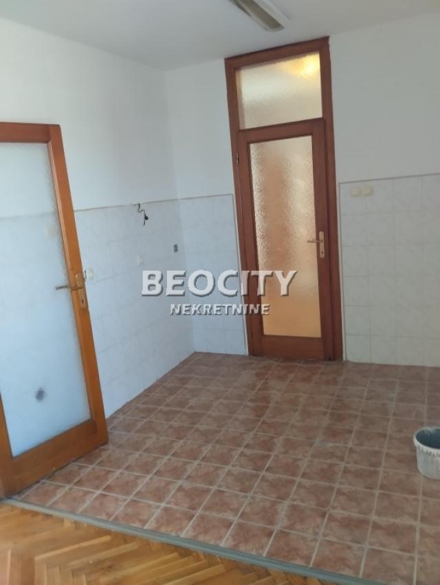 Novi Sad, Centar, Futoška, 2. 0, 57m2, 153900EUR