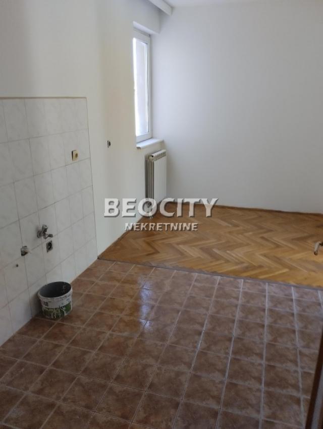 Novi Sad, Centar, Futoška, 2. 0, 57m2, 153900EUR