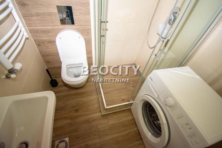 Voždovac, Autokomanda, Admirala Vukovića, 3. 0, 70m2, 248000EUR