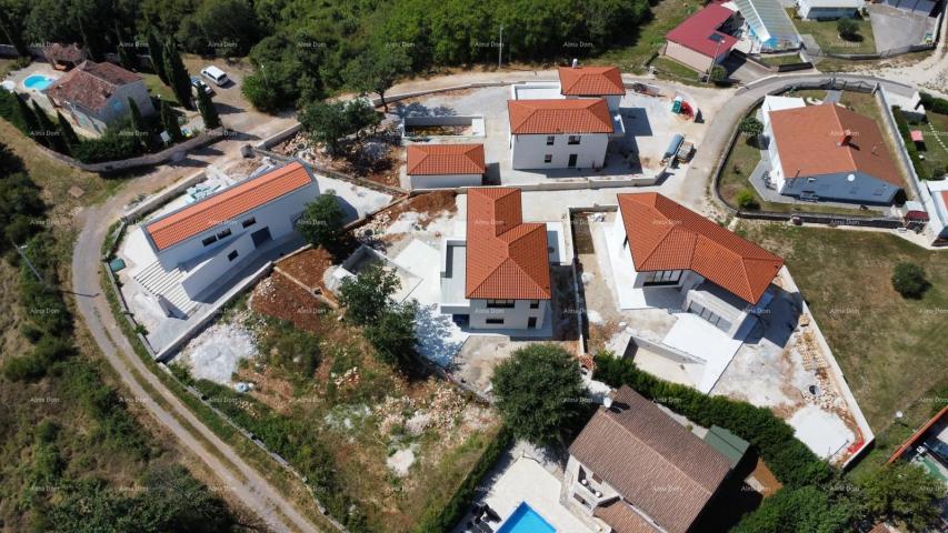 Haus Attraktive, hochwertige, moderne Villa mit Pool. St. Lovreč, rund um Poreč!