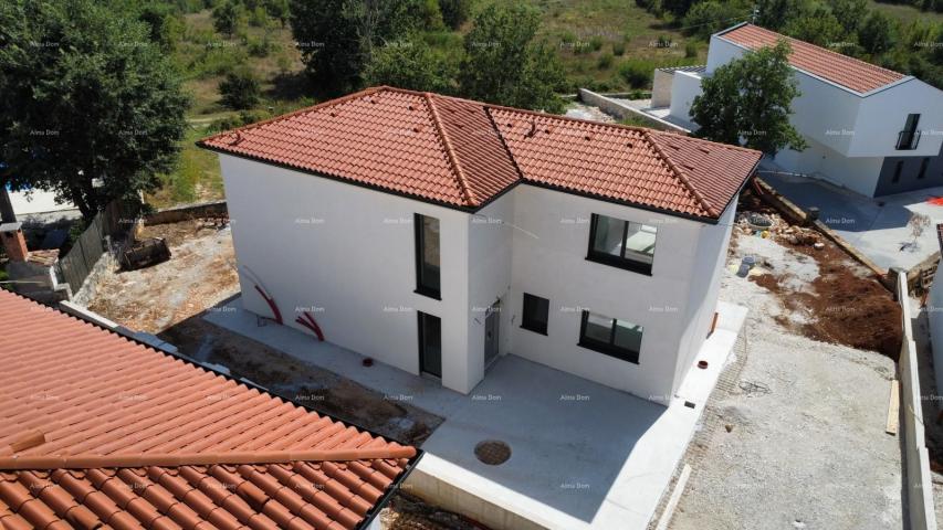 House Attractive, high-quality, modern villa with a pool. St. Lovreč, around Poreč!