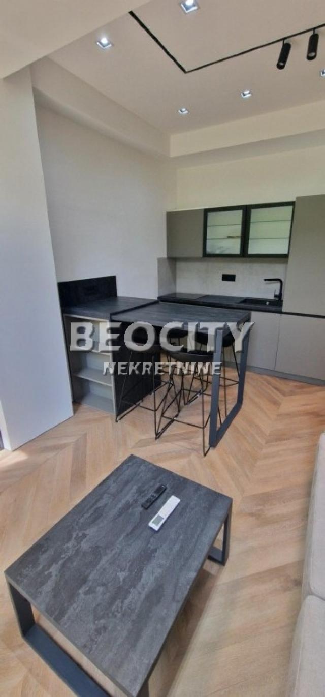 Novi Sad, Centar, Vladike Platona, 1. 5, 39m2, 800EUR