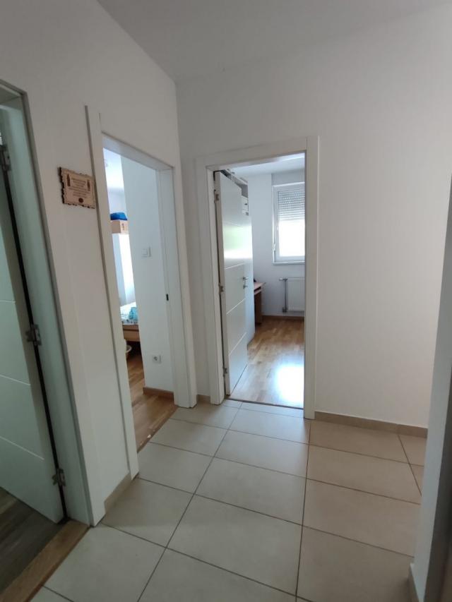 NOVI SAD - PETROVARADIN - 55. 00 m2