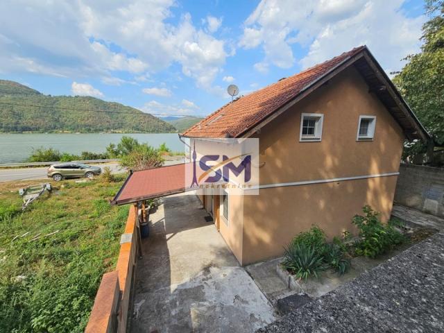 Golubac, odlična Kuća 200m2 na obali Dunava