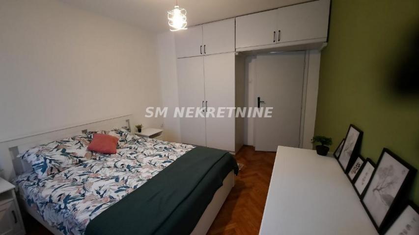 Novi Beograd, Blok 37, namešten stan 71m2, 1/4, CG