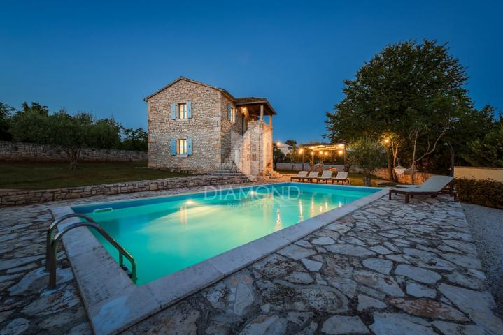 Poreč, surroundings, autochthonous Istrian stone house in a quiet place