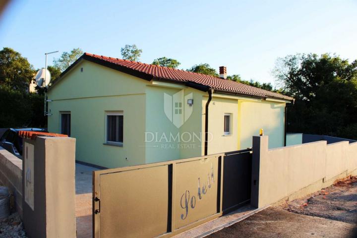 Marčana, Raklja, house with swimming pool in a quiet location