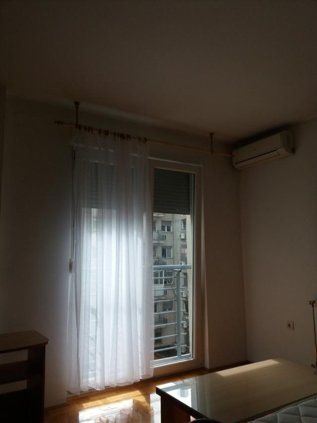 NOVI SAD - BULEVAR EVROPE - 32. 00 m2