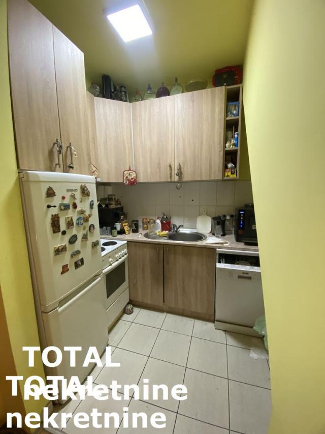 4 Četvorosoban stan NOVI SAD, 139050€