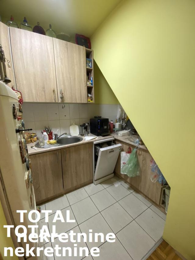 4 Četvorosoban stan NOVI SAD, 139050€