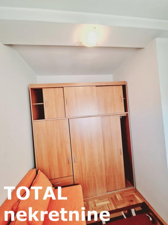 1 Jednosoban stan NOVI SAD, 74150€