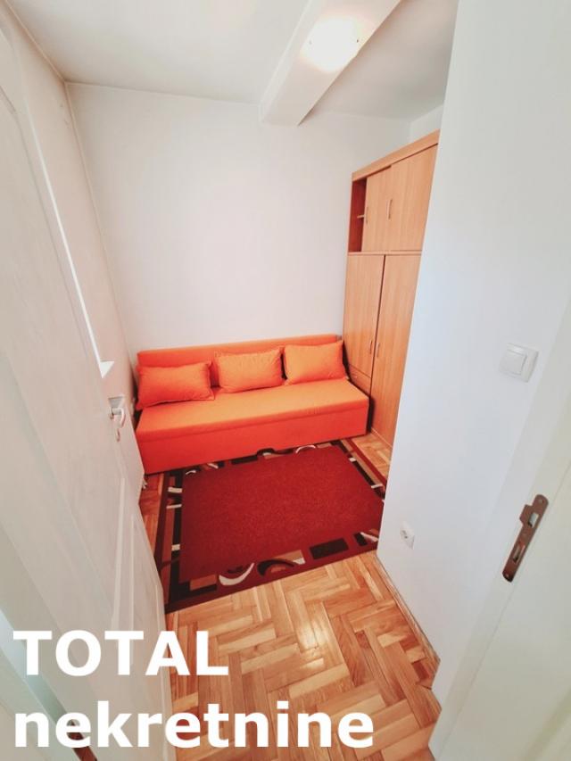 1 Jednosoban stan NOVI SAD, 74150€