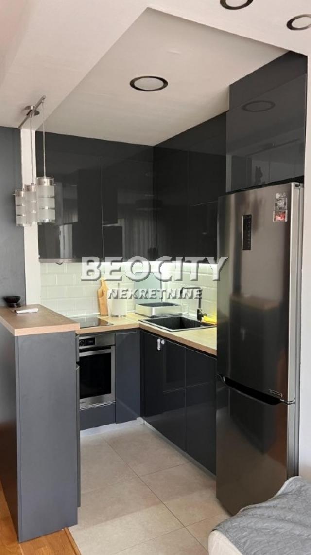 Novi Sad, Rotkvarija, Đurđa Brankovića, 3. 0, 55m2, 850EUR