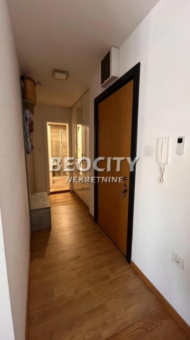 Novi Sad, Rotkvarija, Đurđa Brankovića, 3. 0, 55m2, 850EUR