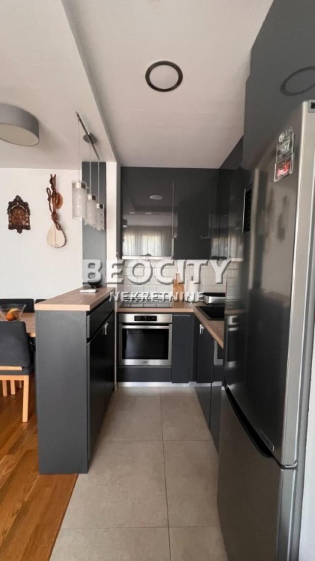 Novi Sad, Rotkvarija, Đurđa Brankovića, 3. 0, 55m2, 850EUR