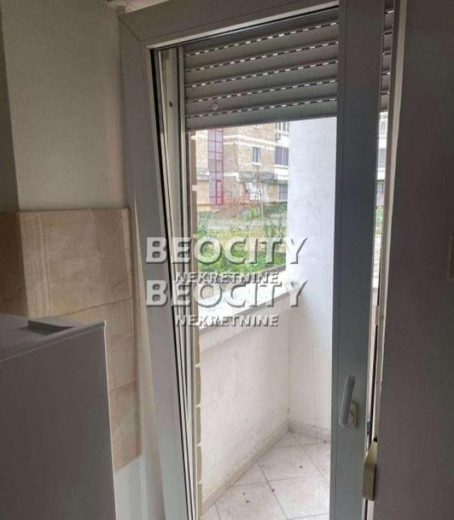 Novi Sad, Centar, Radnička, 1. 5, 42m2, 460EUR