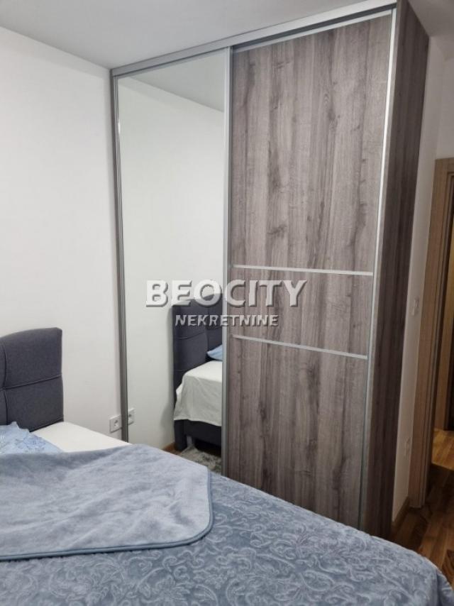 Novi Sad, Petrovaradin, Preradovićeva, 2. 0, 40m2, 500EUR