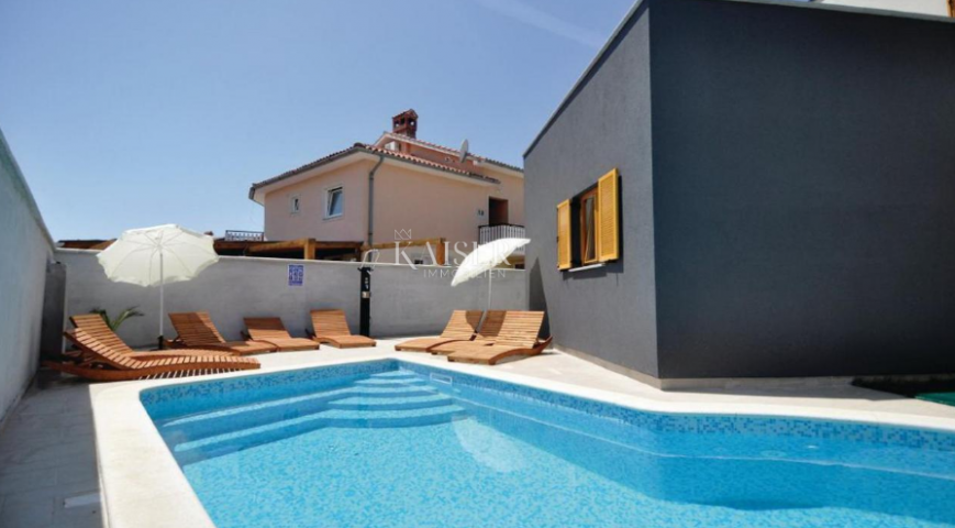 Istria - Pula, villa with sauna near the sea