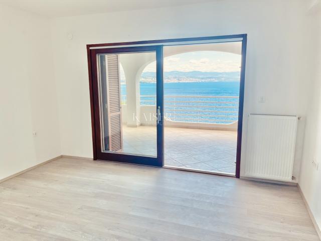 Opatija – Komfortable 2-Zimmer-Wohnung mit fantastischer Aussicht