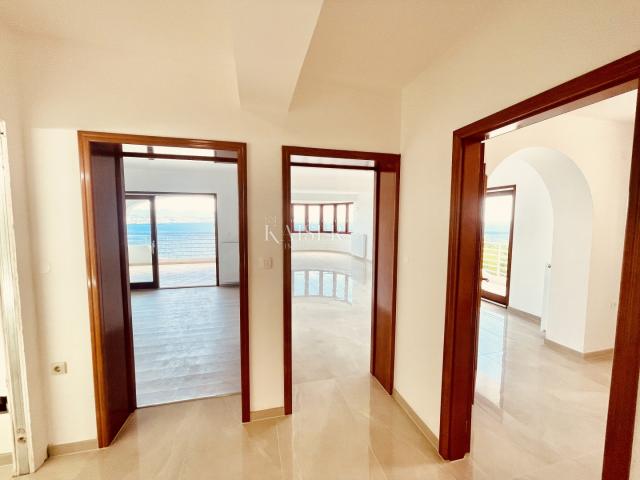 Opatija - Comfortable 2 bedroom apartment with a fantastic view