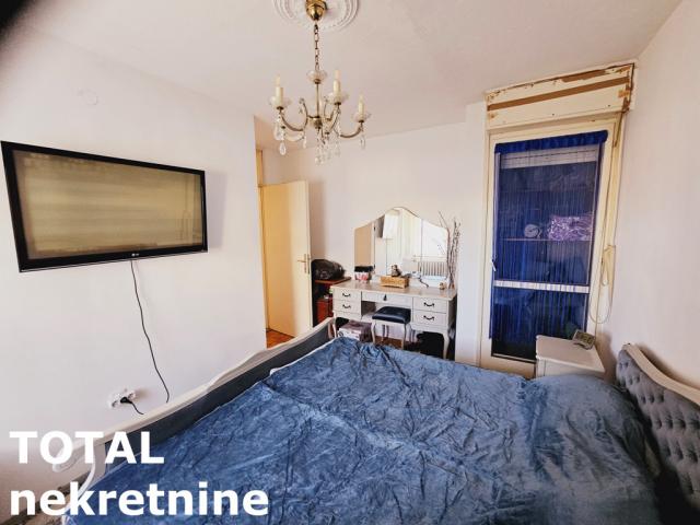 4 Četvorosoban stan NOVI SAD, 185400€