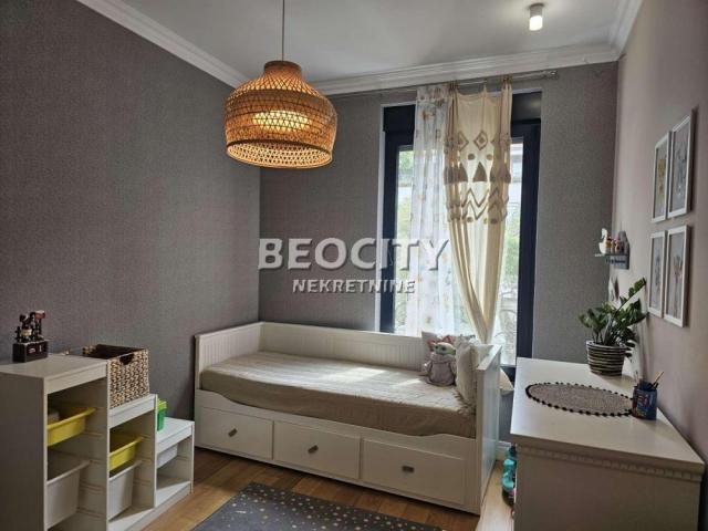 Novi Sad, Centar, Radnička, 4. 0, 130m2, 2500EUR