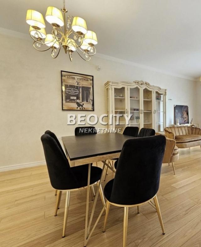 Novi Sad, Centar, Radnička, 4. 0, 130m2, 2500EUR