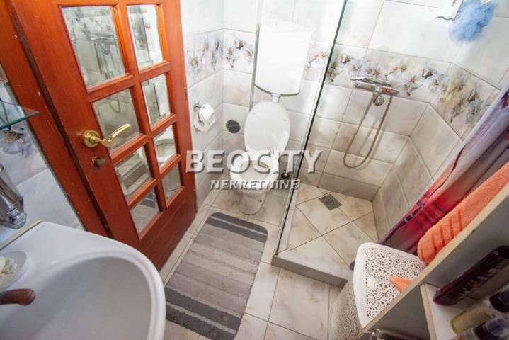 Pančevo, Nova Misa Vinogradi, Makedonska, 14. 0, 480m2, 645000EUR