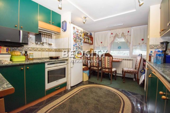 Pančevo, Nova Misa Vinogradi, Makedonska, 14. 0, 480m2, 645000EUR