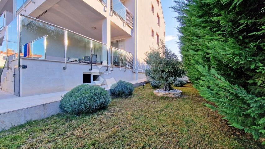 BEAUTIFUL APARTMENT WITH GARDEN, SEA AND GREEN VIEW, QUIET LOCATION!