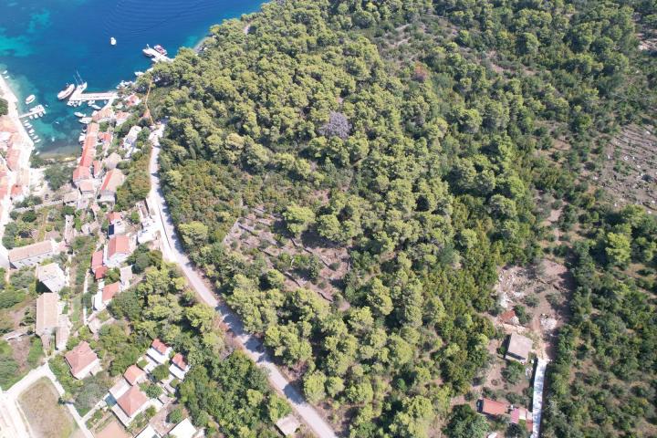 Otok Šipan, građevinsko zemljište 2. 600 m2