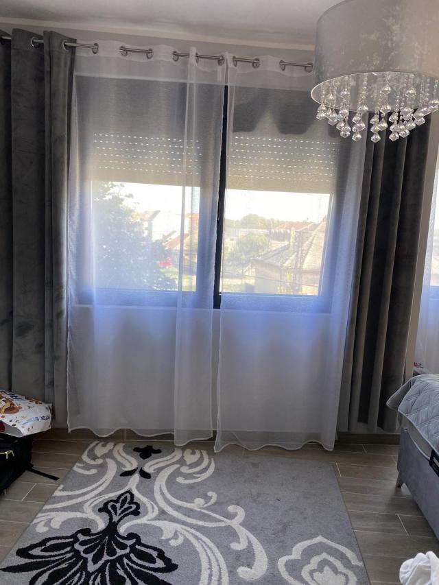 PANCEVO PANCEVO 94m2 , T , 145000e