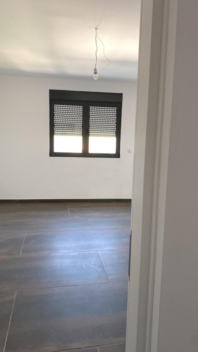 PANCEVO PANCEVO 70m2 , T , 99000e