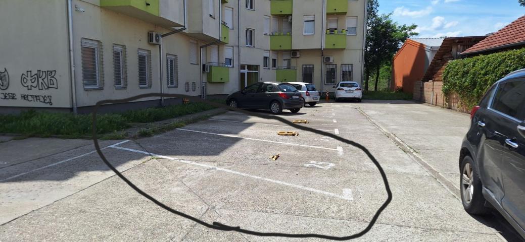 NOVI SAD - BULEVAR PATRIJARHA PAVLA - 29. 00 m2