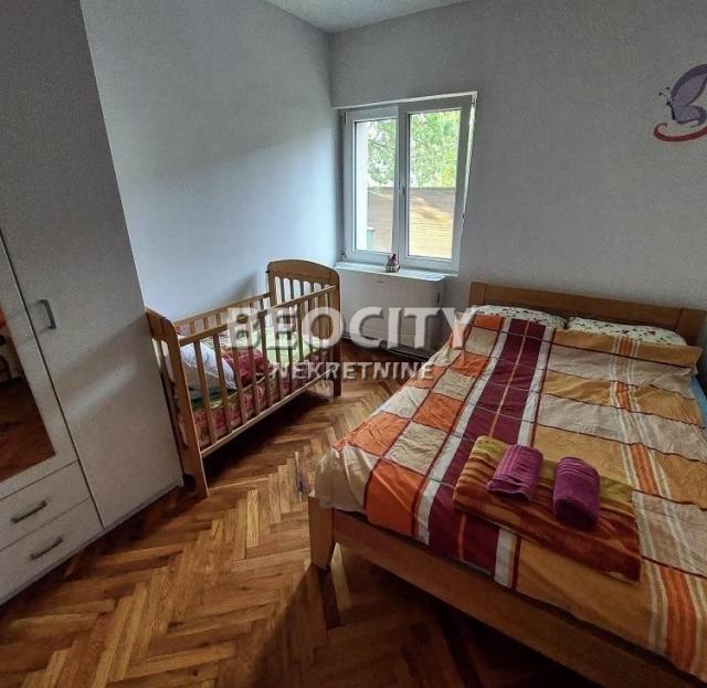 Novi Sad, Veternik, , 4. 0, 100m2, 1300EUR Pet friendly