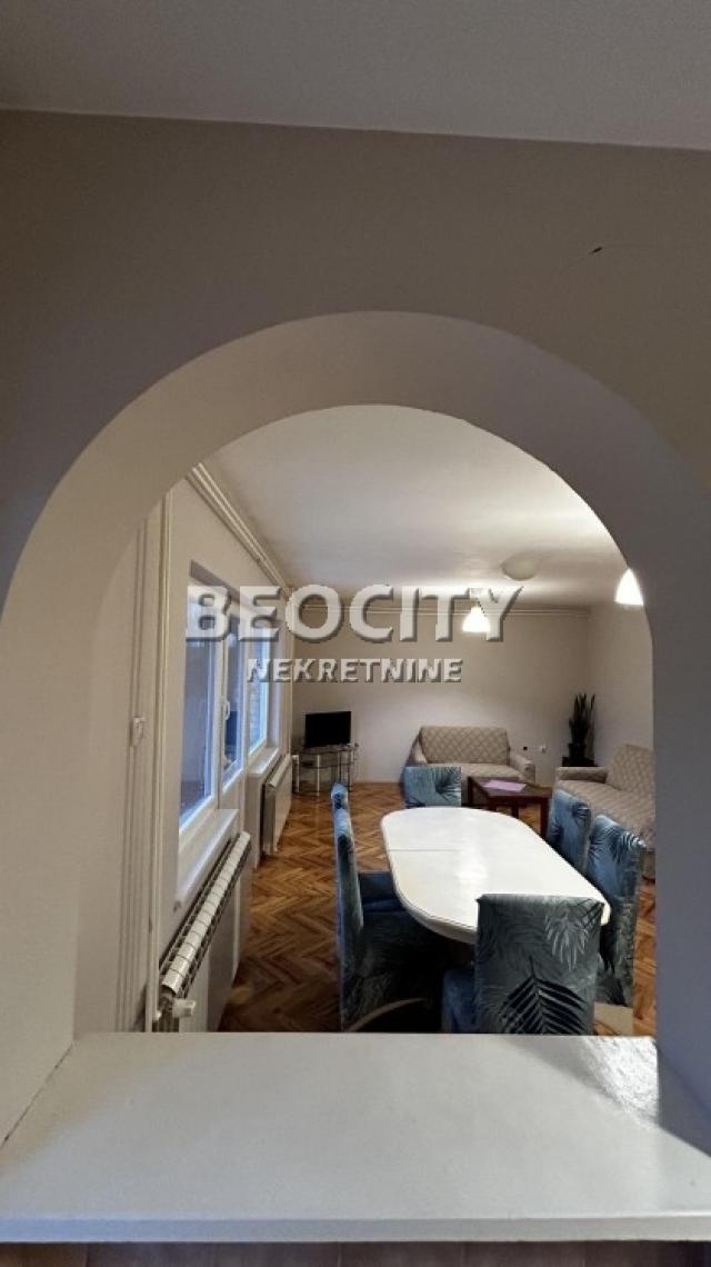 Novi Beograd, Bežanija, Vinogradska, 5. 0, 100m2, 950EUR