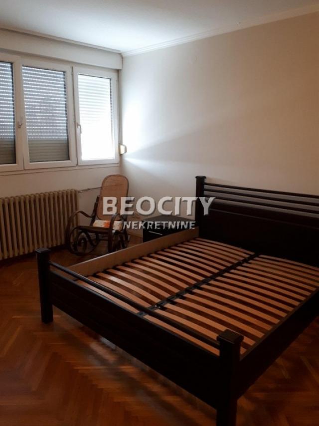 Novi Beograd, Stari Merkator, Otona Župančiča, 2. 5, 72m2, 198000EUR Odličan kompletno renoviran sta